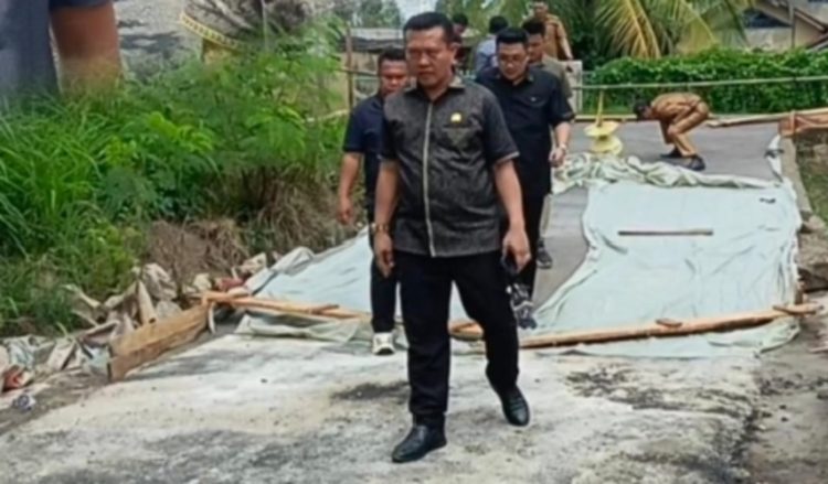 Wah..!! DPRD Lampung Utara Turun Tangan Tinjau Proyek Viral CV. Almasa 