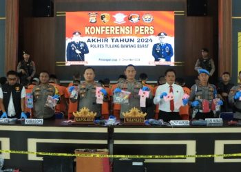 Kapolres Tulang Bawang Barat pimpin Gelar Konferensi Pers Akhir Tahun 2024