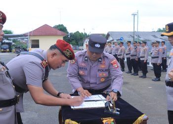 Serah Terima Jabatan Kasat Reskrim Dan Kasat Narkoba Polres Metro