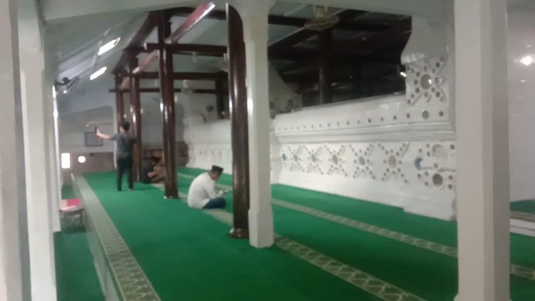 Kisah 9 Pintu dan 7 Sumur Di Makam Sunan Gunung Jati