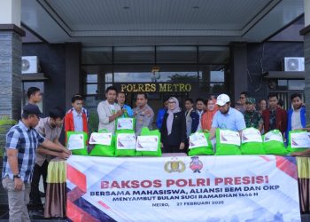Baksos Polri Presisi, Kapolres Metro Gandeng Forkopimda Dan Mahasiswa Bagikan Paket Sembako