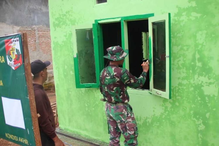 Sentuhan Lembut Kuas TMMD ke 123 Kodim 0412/LU RTLH Sulisno Kini Semakin Indah 