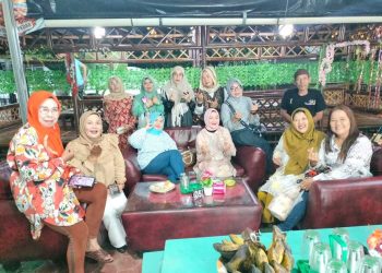 Pererat Silahturahmi Tim Harli Sehati Bukber Di Dapur Andung