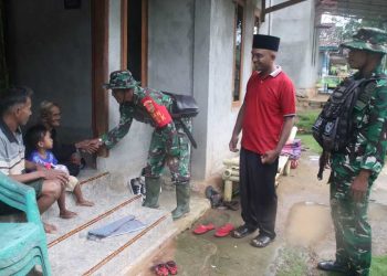 Ciptakan Kebersamaan Di Bulan Ramadhan satgas TMMD Ke-123 Kodim 0412/LU Bagikan Takjil Gratis 