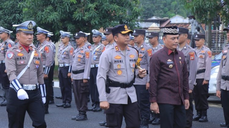 Amankan Idul Fitri 1446 H, Polres Metro Gelar Pasukan Ops Ketupat Krakatau 2025