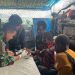 Tenaga Kesehatan TNI Tangani Pasien Malaria Di Distrik Ilaga