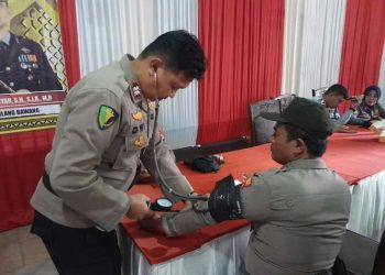 Dokkes Polres Tulang Bawang Rutin Cek Kesehatan Personel di Pos Pam dan Pos Yan, AKBP Yuliansyah Paparkan Tujuannya