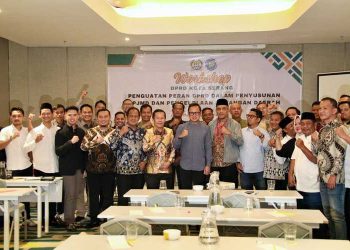 Wujudkan indonesia Emas Wamendagri Bima Arya Ajak Anggota DPRD Kota Serang Kawal Program Strategis Pemerintah