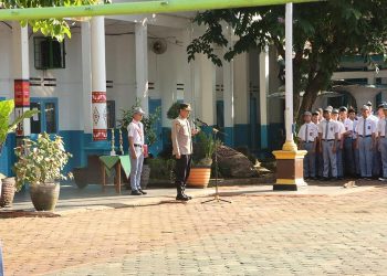 Jadi Pembina Upacara Disekolah, Kapolres Lampung Utara Ingatkan Bahaya Kenakalan Remaja
