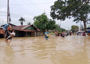 Dampak Banjir, Warga Pematang Tengah Tanjung Pura Lengkap dengan Penderitaan