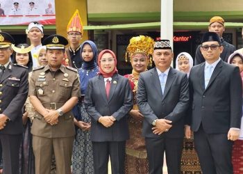 Ketua DPRD Kota Metro , Ria Hartini , Menghadiri Upacara Hari Sumpah Pemuda Yang ke – 97 Tahun .