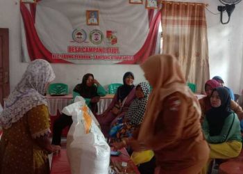 Pemerintah Desa Campang Gijul Salurkan Bantuan Pangan Berupa Beras Dan Minyak Goreng Kepada 40 KPM