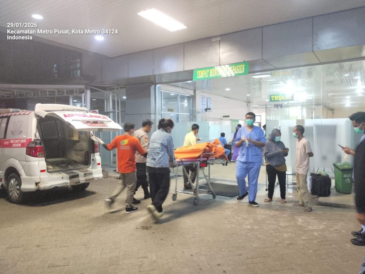 Polres Metro Lampung Lakukan Olah TKP Penemuan Mayat Lansia di Metro Timur