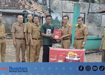 Pemkab Lampung Utara Salurkan Bantuan Sosial untuk Korban Kebakaran dan Puting Beliung