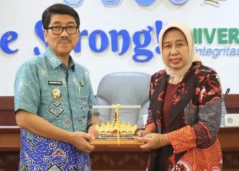 Pemkab Lampung Utara Gandeng Unila, Bupati Hamartoni Dorong Lompatan SDM dan Inovasi Daerah