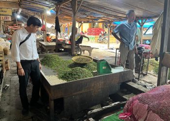 Polres Metro Bersama Satgas Pangan Cek Harga Kebutuhan Pokok di Metro Selatan