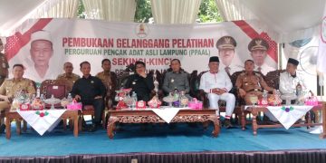 Bupati dan Wakil Bupati Lampung Utara Hadiri Pembukaan Gelanggang PPAAL Sungkai Utara