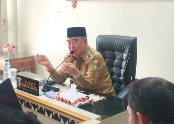 “Dari Kritik ke Aksi: Bupati Tanggamus Tegaskan Pembangunan Tak Bisa Instan