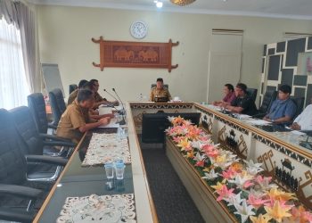 Evaluasi Pendidikan di Pelosok, Bupati Tanggamus Soroti Efektivitas Kelas Jauh Batu Nyangka