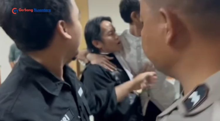 Sidang Kasus Pembunuhan Satu Keluarga di Indramayu Memanas, Terdakwa Bantah Dakwaan